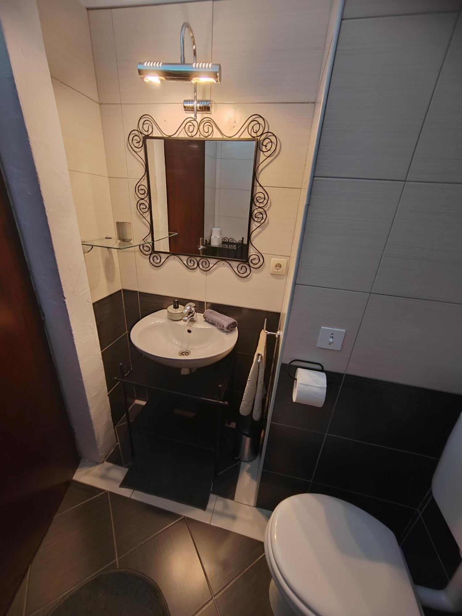 Apartmani Ankora Brist Zewnętrze zdjęcie